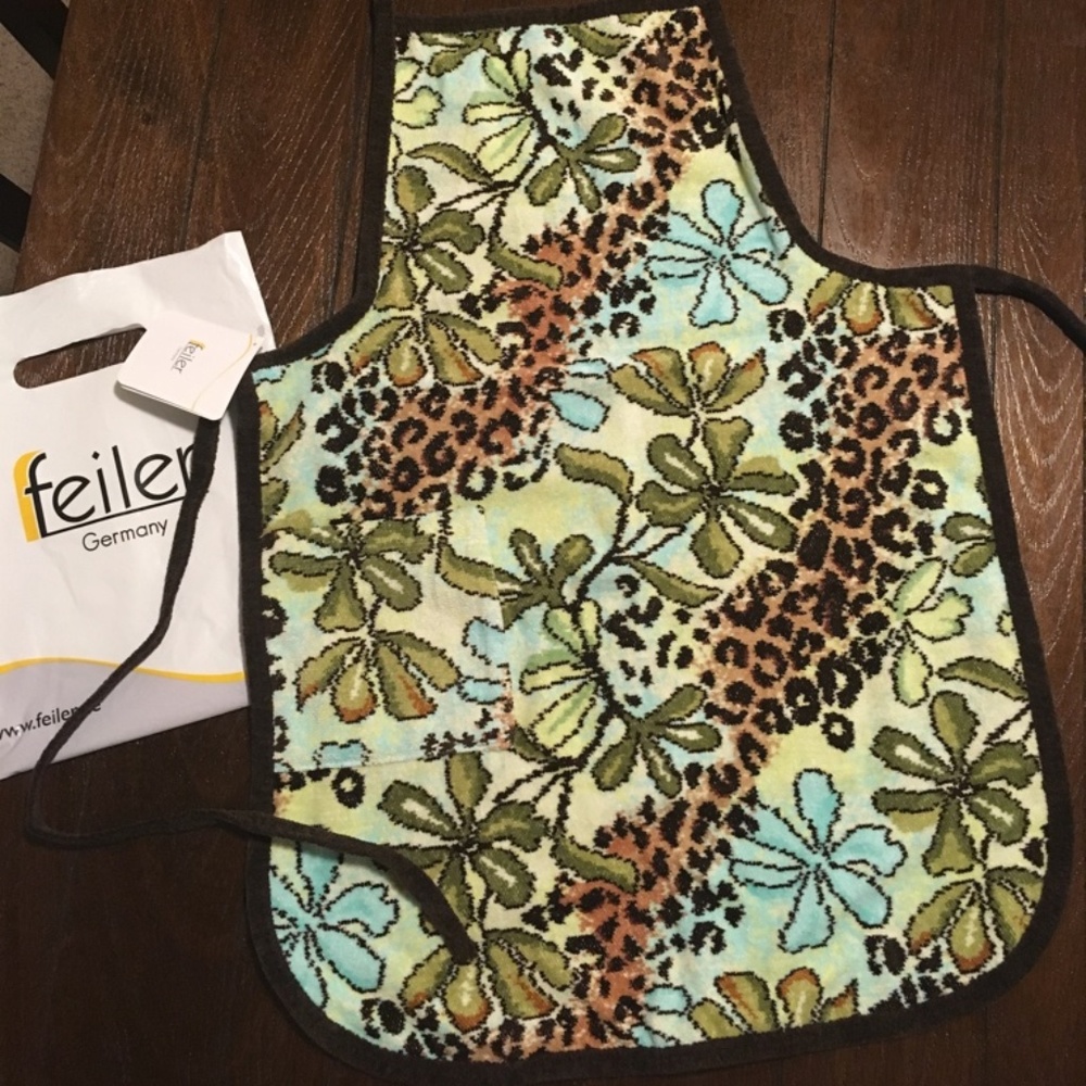 NWT Feiler apron